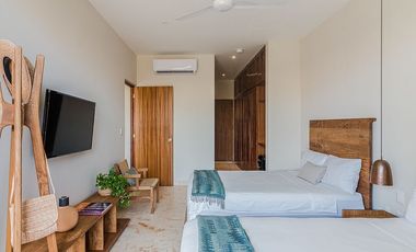 Lujoso Penthouse de 2 Recámaras en venta en Aldea Zamá
