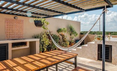 Lujoso Penthouse de 2 Recámaras en venta en Aldea Zamá