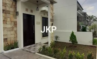 RUMAH BARU MURAH FREE BIAYA SIAP HUNI ASRI DAN NYAMAN LOKASI STRATEGIS DI JATILUHUR JATIASIH BEKASI