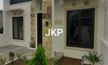RUMAH BARU MURAH FREE BIAYA SIAP HUNI ASRI DAN NYAMAN LOKASI STRATEGIS DI JATILUHUR JATIASIH BEKASI