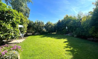 OPORTUNIDAD ÚNICA - CASA ESTILO CHILENA EN SANTA ELENA CHICUREO NORTE