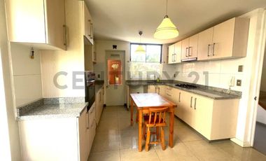 OPORTUNIDAD ÚNICA - CASA ESTILO CHILENA EN SANTA ELENA CHICUREO NORTE