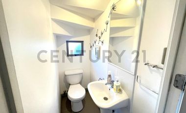 OPORTUNIDAD ÚNICA - CASA ESTILO CHILENA EN SANTA ELENA CHICUREO NORTE