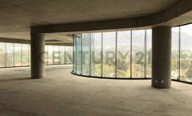 Arriendo gran e iluminada oficina con Leed Gold