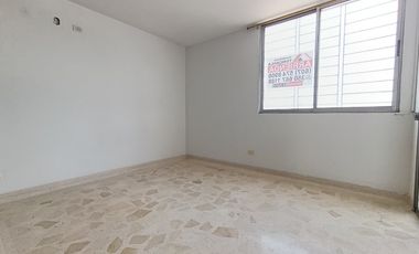 apartamento en arriendo en avenida libertadores. Cod A19703