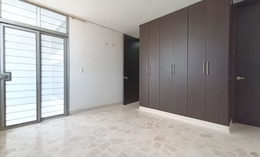 apartamento en arriendo en avenida libertadores. Cod A19703