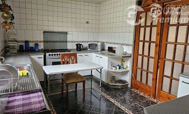 Casa en parcela en arriendo de 6 dormitorios en Mostazal