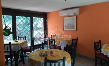 casa-local en arriendo en la riviera. Cod A2354