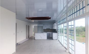 SE VENDE  CASA  CAMPESTRE EN   PEREIRA, RISARALDA, COLOMBIA