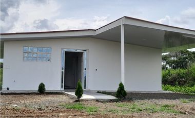 SE VENDE  CASA  CAMPESTRE EN   PEREIRA, RISARALDA, COLOMBIA