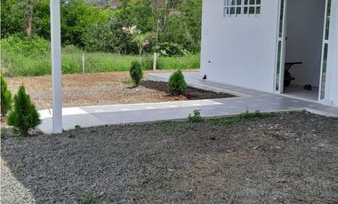 SE VENDE  CASA  CAMPESTRE EN   PEREIRA, RISARALDA, COLOMBIA
