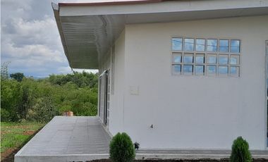SE VENDE  CASA  CAMPESTRE EN   PEREIRA, RISARALDA, COLOMBIA