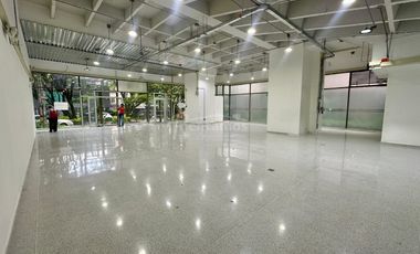 local en arriendo en la salle. Cod A775956