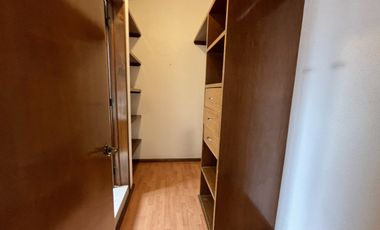 casa en renta toluca, fraccionamiento con doble caseta de seguridad, cercano a plaza santin.