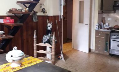 Chalet 4 ambientes sobre 2 lotes, Ranelagh.