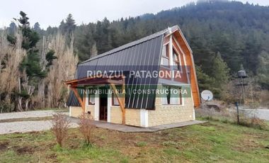 Cabaña de 80m2 en Lago puelo - Rotonda Maderera - Valor 79.000 USD