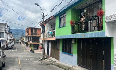 Se vende Casa Barrio Alfonso Lopez Pereira