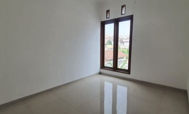 TABUNGAN MASA TUA!! Rumah mewah strategis shm bns kota batu