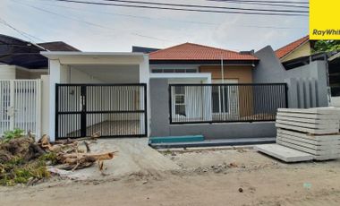 Dijual Rumah Siap Huni Strategis di Jl. Ngagel Jaya Tengah, Surabaya