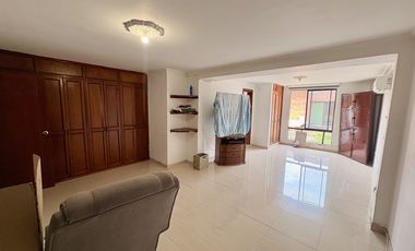 casa en arriendo en el ingenio. Cod A9763841