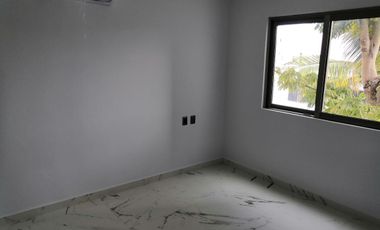 Residencia nueva de 4 recamaras en Fracc. Lomas Residencial. Equipada