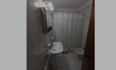 VENDO PROPIEDAD EN BLOCK LOCALES Y DEPTOS (PARQUE LURO)