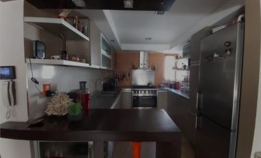 VENDO PROPIEDAD EN BLOCK LOCALES Y DEPTOS (PARQUE LURO)