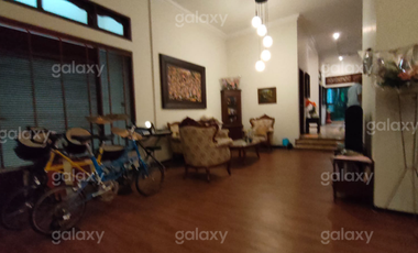 Rumah Sangat Bagus Lingkungan Elit Ijen Malang Kota GMK03882