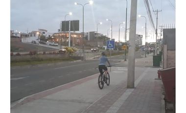 Terreno comercial de venta  en Manta