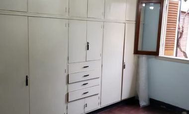 Casa PH en venta en Lanus Oeste