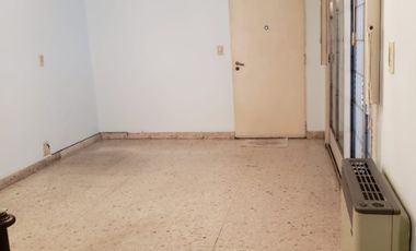 Casa PH en venta en Lanus Oeste