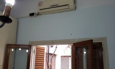 Casa PH en venta en Lanus Oeste