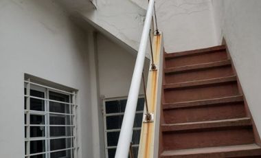 Casa PH en venta en Lanus Oeste