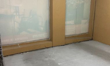 Venta  local comercial CCNU cerca de la plataforma centro norte Quito