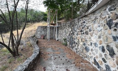 Terreno en Venta en Fraccionamiento Burgos, Cuernavaca