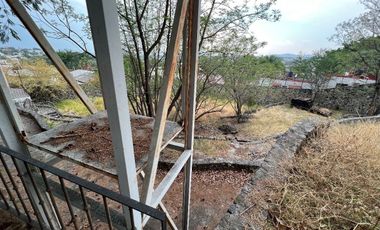 Terreno en Venta en Fraccionamiento Burgos, Cuernavaca