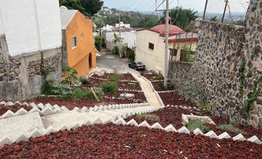 Terreno en Venta en Fraccionamiento Burgos, Cuernavaca