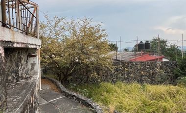 Terreno en Venta en Fraccionamiento Burgos, Cuernavaca