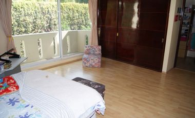 HERMOSA RESIDENCIA EN JARDINES DE ZAVALETA