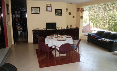 HERMOSA RESIDENCIA EN JARDINES DE ZAVALETA