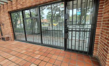 local en arriendo en caney. Cod A9062470