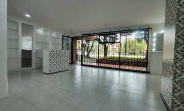 local en arriendo en caney. Cod A9062470