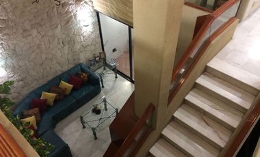 Casa en Costa en Costa de Oro, cerca de Plaza Américas