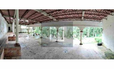 Locales comerciales campestres en Plaza Briones-Pitaya, Coatepec