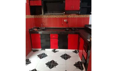 VENDO CASA 98MTS, LAS MARGARITAS, SOLEDAD