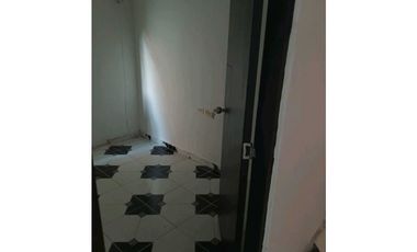 VENDO CASA 98MTS, LAS MARGARITAS, SOLEDAD