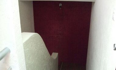 CASA EN VENTA EN PRIVADA, FRACC. PUERTA DEL SOL, CUERNAVACA MOR.