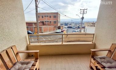 Arriendo departamento 3dor.2B estacionamiento Cond. Vista 21