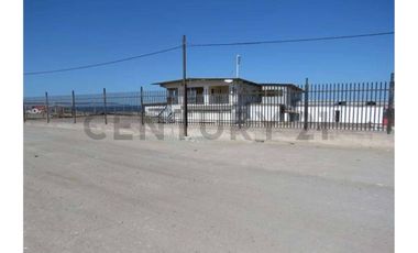TERRENO PRIMERA LINEA COSTA