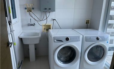 Alquilo Extraordinario apartamento en costa del este The Regent